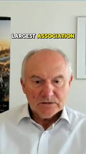 🎬 In this first reel from #avconpulse Episode 11, Svenja Mevissen from  @lang.ag introduces LIAM, the ultra-light and innovative transparent LED  display from Muxwave. 💡 Discover where transparent LED displays can be