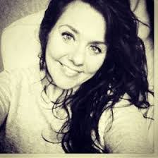 Karla Chase's Instagram, Twitter & Facebook