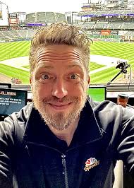 Let's welcome our new members! welcome to our group, enjoy the experience  of interacting with fellow Giants fans ,have fun and please remember to  respect everyone,thanks and again welcome. How about them