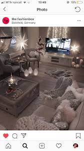 Pin By Krzysztof Fras On Maison Small Living Room Decor Future Apartment Decor Minimalist Living Room Decor