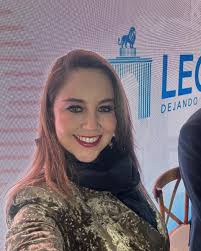 Vanessa Montes de Oca (@VanessaMDOmx) • Facebook