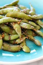 Asian Spicy Garlic Edamame So Addicting Skinnytaste Recipe Garlic Edamame Recipes Skinny Taste Recipes