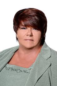 Beauty Instructor and Master Colorist Pat Drake Dies