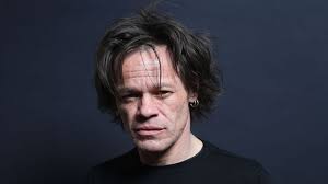 Roberta Rotha poznáme už od hlavy po päty. Už je z neho päťdesiatnik