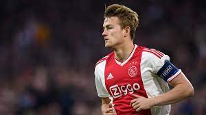 Met het ek in aantocht is de spanning om te snijden, helemaal nu doelman jasper cillessen (32) positief is getest op corona. Fc Barcelona Matthijs De Ligt Sagt Wohl Ab Neue Chance Fur Bayern Eurosport
