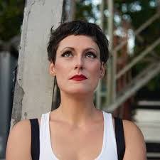 Sandra Hartmann's Instagram, Twitter & Facebook