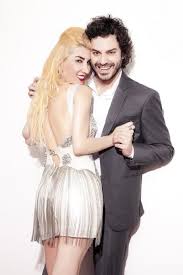 Hande yener ile ilgili detaylı bilgi alabilir, kim olduğunu, nereli olduğunu, yaşını ve boyunu 1973 yılında i̇stanbul'da doğan hande yener, lise mezunudur. Who Is Hande Yener Dating Hande Yener Boyfriend Husband