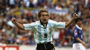 Maradona batistuta argentina world cup 1994 short pantaloncini away (retro). Uber Das Leben Der Argentinischen Tormaschine Batistuta Goal Com