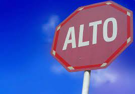 Translate stop sign into spanish. A Guide To Alto The Spanish Word For Stop