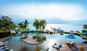 Salah satu tempat yang menarik banyak pengunjung adalah pantai nongsa. 10 Tempat Wisata Di Batam Populer Incaran Para Traveler Tempat Wisata Di Batam