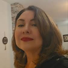 Tengo 2 meses con presión en la frente y sienes, así como pinchadas en la  parte alta de la cabeza to