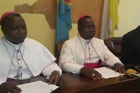 Certains avancent qu'emmanuel abayisenga se serait rendu en france afin d'espionner, pour le compte de son gouvernement, les réfugiés opposés au régime en place. 5o8e9tm8vfp Hm