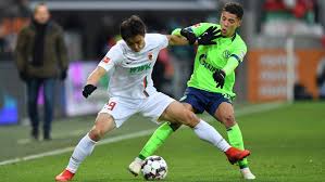 Dakikada kendi kalesine yaptığı vuruşla öne geçerken, 90+3. Bundesliga Goals In Each Half Keep Augsburg And Schalke Level