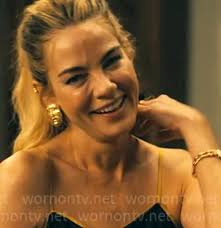 White Lotus Earrings : r/findfashion