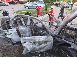 Două accidente la aceeași intersecție din capitală; Nba6vb 16sx7cm