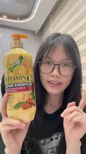 1000ml Vitamin C Body Wash for Adults Lightening Whitening Scrub Shower Gel