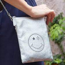 プチポシェットスマイルパンチングヴァージョン レディースバッグ 革財布 レザー