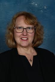 Amy Finnerty's Instagram, Twitter & Facebook