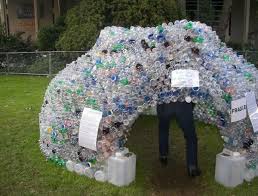 Es ist nicht notwendig, alle ihre sitze in richtung des fernsehers im wohnzimmer zu stellen. Kleines Gewachshaus Selber Bauen Mini Treibhaus Aus Plastikflaschen