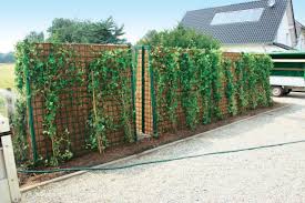 Wie gut die schalldämmung ist, hängt immer vom material, von der. Larmschutz Im Garten Mein Schoner Garten