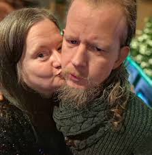 wow went to asda in sedgley you would think it was closing for a week not  until 5pm tomorrow