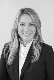 Tara Blizzard's Instagram, Twitter & Facebook