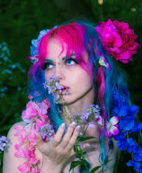 Swamp witch boudoir photo shoot experience