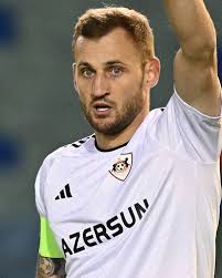 Maksim Medvedev » Bilanz unter Referee Daniel Siebert