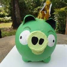 Easy Paper Mache Tutorial Angry Birds King Pig Fun For Kids And Grown Ups Alike Paper Mache Animals Angry Birds Pigs Paper Mache Crafts