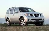 Nissan-Pathfinder-(2005)