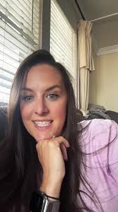 Guess I need to make more random car videos 😂 #momsoftiktok #momsover30  #wfhmom #influencer