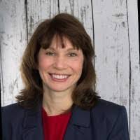 Sandra Criss's Instagram, Twitter & Facebook