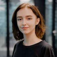 800+ profiluri „Pat”