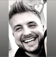 Evening all, looking to buy some very local honey…. If at all possible I'd  love to find some from as near to Pilham as possible (if that makes sense?)  Thanks in advance