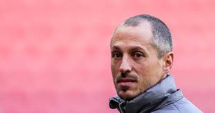 Fsv mainz 05 oder einfach nur mainz 05, ist ein 1905 gegründeter, eingetragener sportverein aus mainz. Boetius And St Juste Also See Interim Coach Leave Foreign Football Netherlands News Live