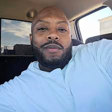 Incline or deadlift for strength?