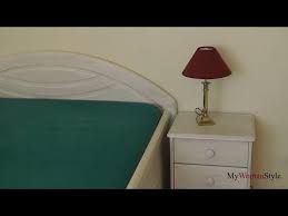 Diy Geoltes Kiefernholz Streichen Mobel Weiss Streichen Kiefer Mobel Nachttisch Weiss