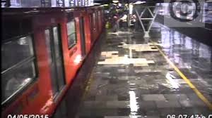 Usuarios del metro difunden imágenes de grietas en puentes de las estaciones oceanía y pantitlán, como lo hicieron vecinos antes del accidente en línea 12. Imagenes Del Accidente En El Metro Oceania Youtube