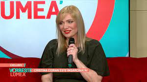 Ea a mai adăugat că se simte foarte bine și este foarte fericită. Cristina Cioran Este InsÄƒrcinatÄƒ Youtube