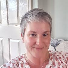 Christine Nutting's Instagram, Twitter & Facebook