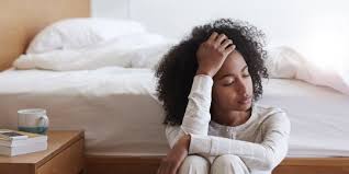 Selain menjalani pola makan bergizi seimbang dan berolahraga secara teratur, tidur yang cukup juga merupakan bagian dari pola hidup sehat. 6 Penyebab Kamu Merasa Lelah Ketika Baru Bangun Tidur Dan Cara Mengatasinya Merdeka Com