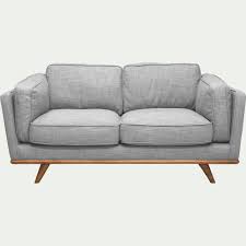 Le canapé convertible scandinave gris 2 places silo est ce qu'il se fait de mieux pour ceux qui cherchent un meuble au design soigné et fonctionnel à la fois ! Canape 2 Places Fixe En Tissu Gris Chine Clair Astoria Canape 2 Places Alinea