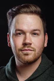 Erin Mick's Instagram, Twitter & Facebook