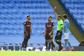 Manchester city had 29 shots and scored once, leeds united had 2 shots and scored twice.unbelievable stuff from bielsa's side. Ac U3y4y59a0om