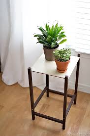 Plus, simple plant stands look great underneath elaborate potted flowers or a bold hue of green. Diy Modern Plant Stand Homey Oh My