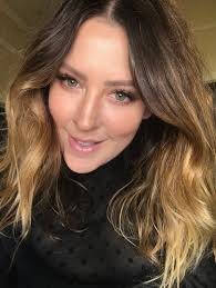 About — The Pretty Parlour