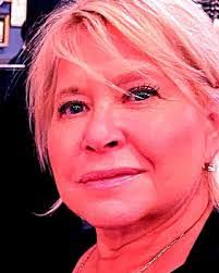 Amy Baron's Instagram, Twitter & Facebook