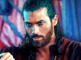 Daniel Melchior e Francis Arnaud juntam-se ao thriller com Liam Neeson