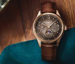 This game name is words of wonder. Montblanc Heritage Manufacture Perpetual Calendar Limited Edition 100 Watch Ablogtowatch