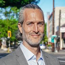 Amazon.com: Derek Hyra: books, biography, latest update